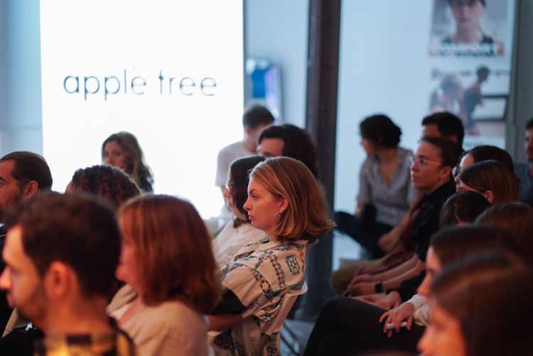 agencia de comunicación apple tree