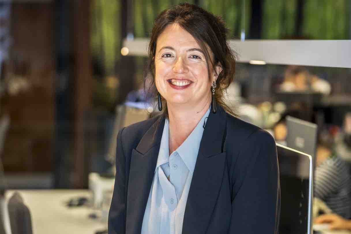 cristina rodriguez apple tree